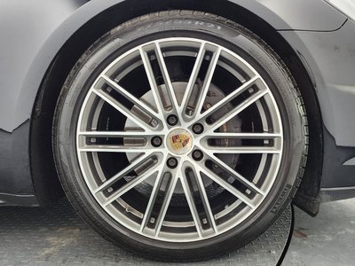 PORSCHE PANAMERA - 6