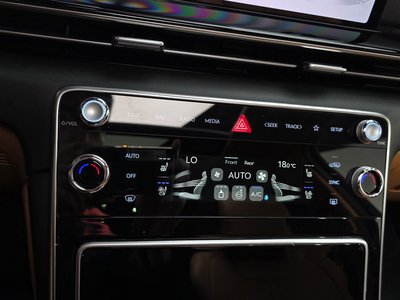 2024 Genesis GV80 — миниатюра 16