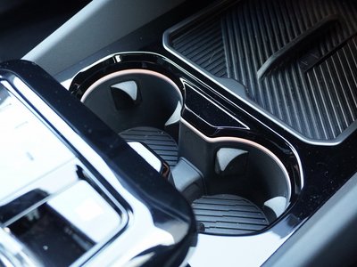 صورة مصغرة 28 لـ 2026 BMW 5 SERIES