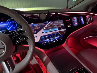 MERCEDES-BENZ EQS - 8