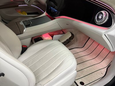 MERCEDES-BENZ EQS - 7