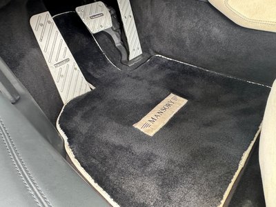 2012 Lamborghini AVENTADOR 缩略图 22