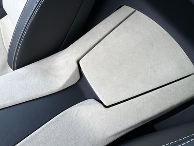 2012 Lamborghini AVENTADOR 缩略图 31