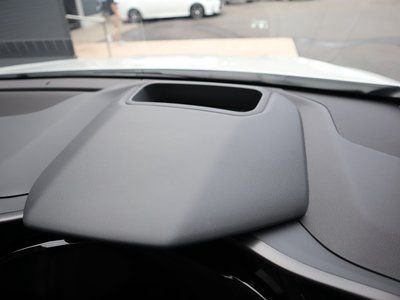صورة مصغرة 66 لـ 2025 Lexus NX