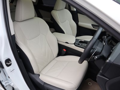 صورة مصغرة 48 لـ 2025 Lexus NX