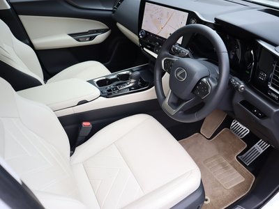 صورة مصغرة 49 لـ 2025 Lexus NX