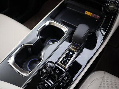 صورة مصغرة 68 لـ 2025 Lexus NX