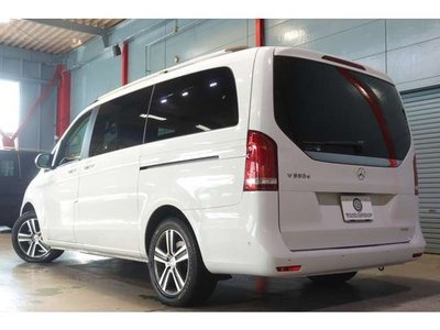 MERCEDES-BENZ V-CLASS - 4