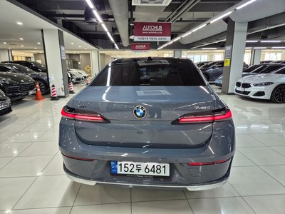 BMW 7 SERIES - 6