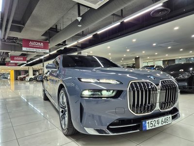BMW 7 SERIES - 5