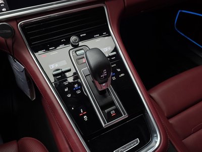 2018 Porsche PANAMERA 缩略图 12