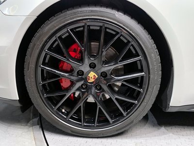 PORSCHE PANAMERA - 6