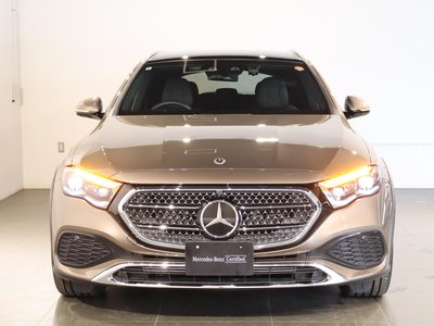MERCEDES-BENZ E-CLASS - 10