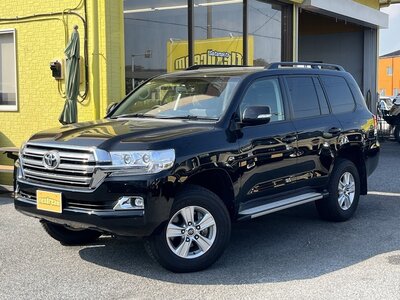 TOYOTA LAND CRUISER 200 - 4