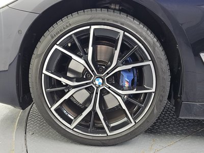 BMW 5 SERIES - 6