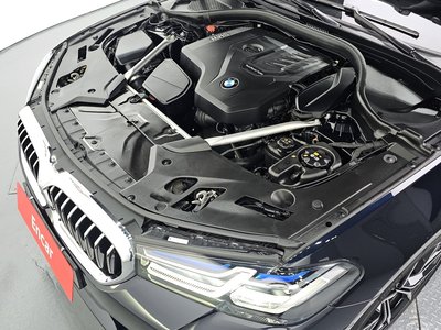 BMW 5 SERIES - 7