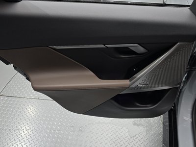 صورة مصغرة 15 لـ 2025 BMW 5 SERIES