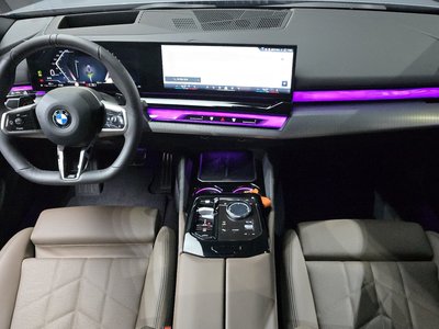 صورة 5 لـ 2025 BMW 5 SERIES