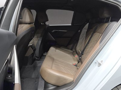 صورة مصغرة 18 لـ 2025 BMW 5 SERIES
