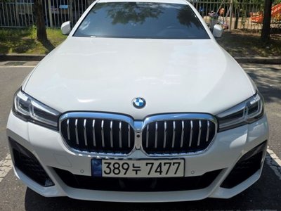BMW 5 SERIES - 1