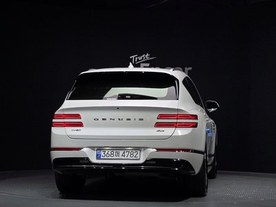 GENESIS GV80 - 3