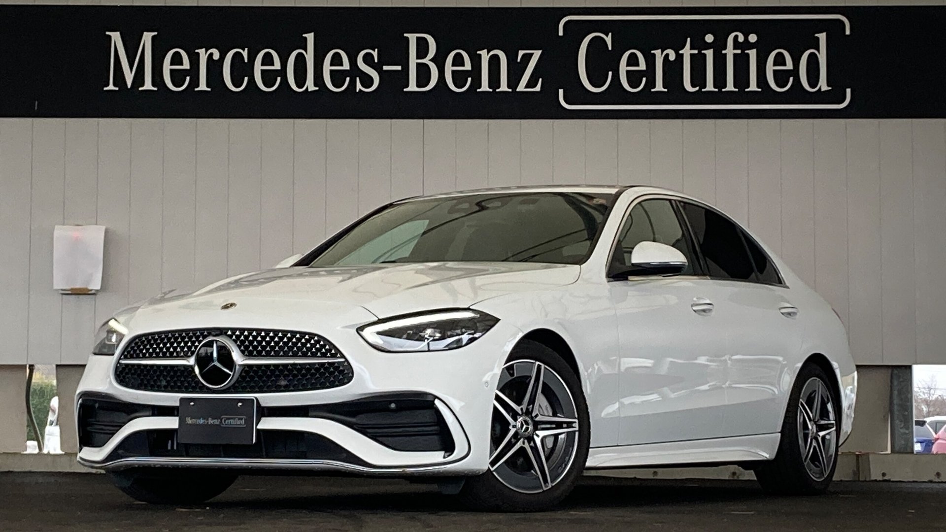 MERCEDES-BENZ C-CLASS - View 1