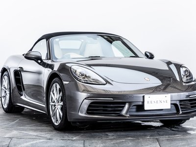 صورة 8 لـ 2016 Porsche 718