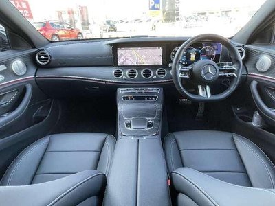 MERCEDES-BENZ E-CLASS - 3