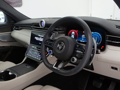 صورة مصغرة 11 لـ 2024 Maserati GRECALE