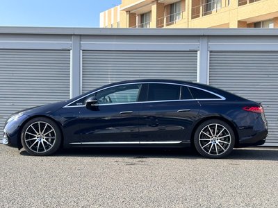 MERCEDES-BENZ EQS - 7