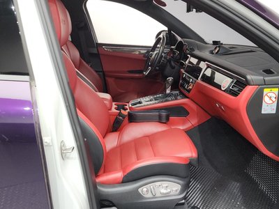 صورة مصغرة 16 لـ 2020 Porsche MACAN