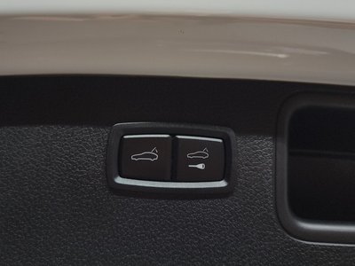 صورة مصغرة 24 لـ 2020 Porsche MACAN