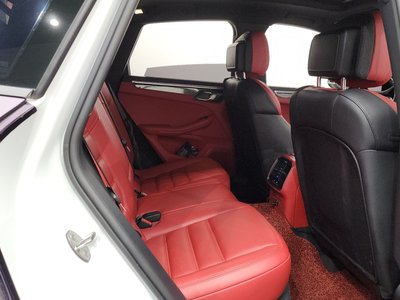 صورة مصغرة 17 لـ 2020 Porsche MACAN