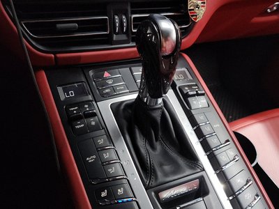 صورة مصغرة 12 لـ 2020 Porsche MACAN