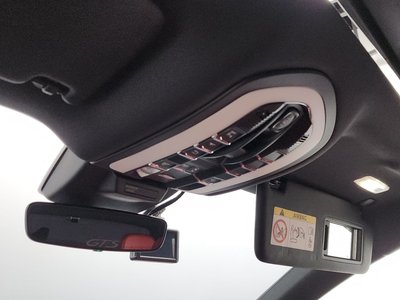 صورة مصغرة 28 لـ 2020 Porsche MACAN