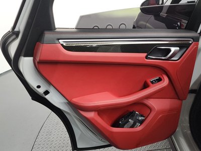 صورة مصغرة 15 لـ 2020 Porsche MACAN