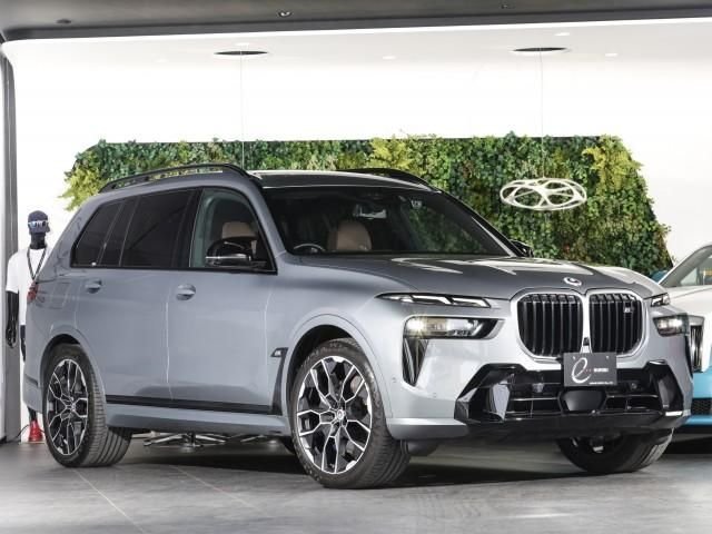 BMW X7 - View 1