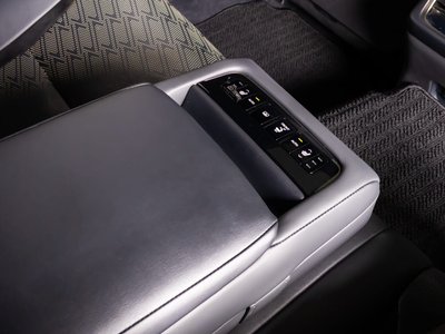 صورة مصغرة 38 لـ 2018 Lexus LS