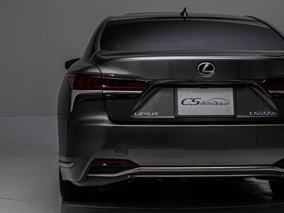 صورة مصغرة 28 لـ 2018 Lexus LS