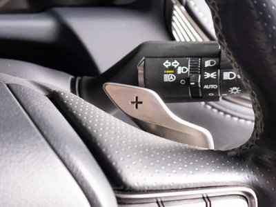 صورة مصغرة 47 لـ 2018 Lexus LS