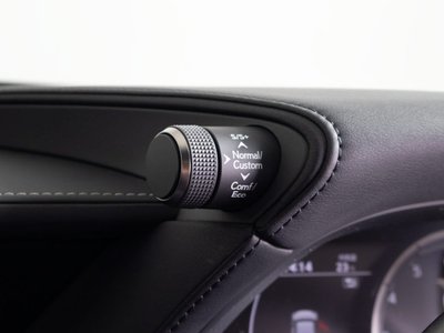 صورة مصغرة 51 لـ 2018 Lexus LS