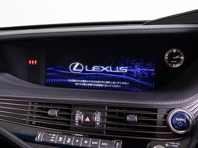 صورة مصغرة 40 لـ 2018 Lexus LS