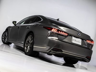 صورة مصغرة 24 لـ 2018 Lexus LS
