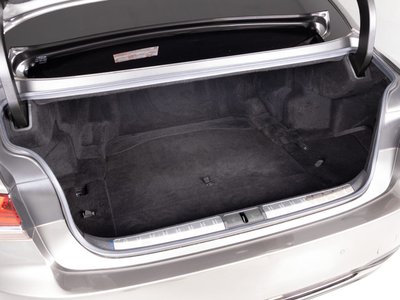 صورة مصغرة 32 لـ 2018 Lexus LS
