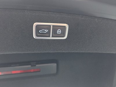 2024 Genesis G80 (RG3) thumbnail 35