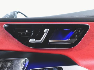 2025 Mercedes-BENZ GLC — миниатюра 19