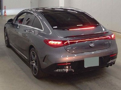 MERCEDES-BENZ EQE - 2