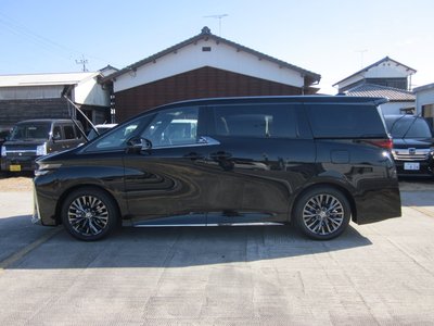 TOYOTA VELLFIRE - 9
