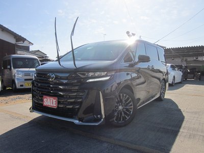 TOYOTA VELLFIRE - 1